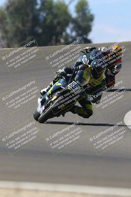 media/Sep-21-2025-TrackDaz (Sun) [[277c75b276]]/B Group/1220pm (Turn 2)/